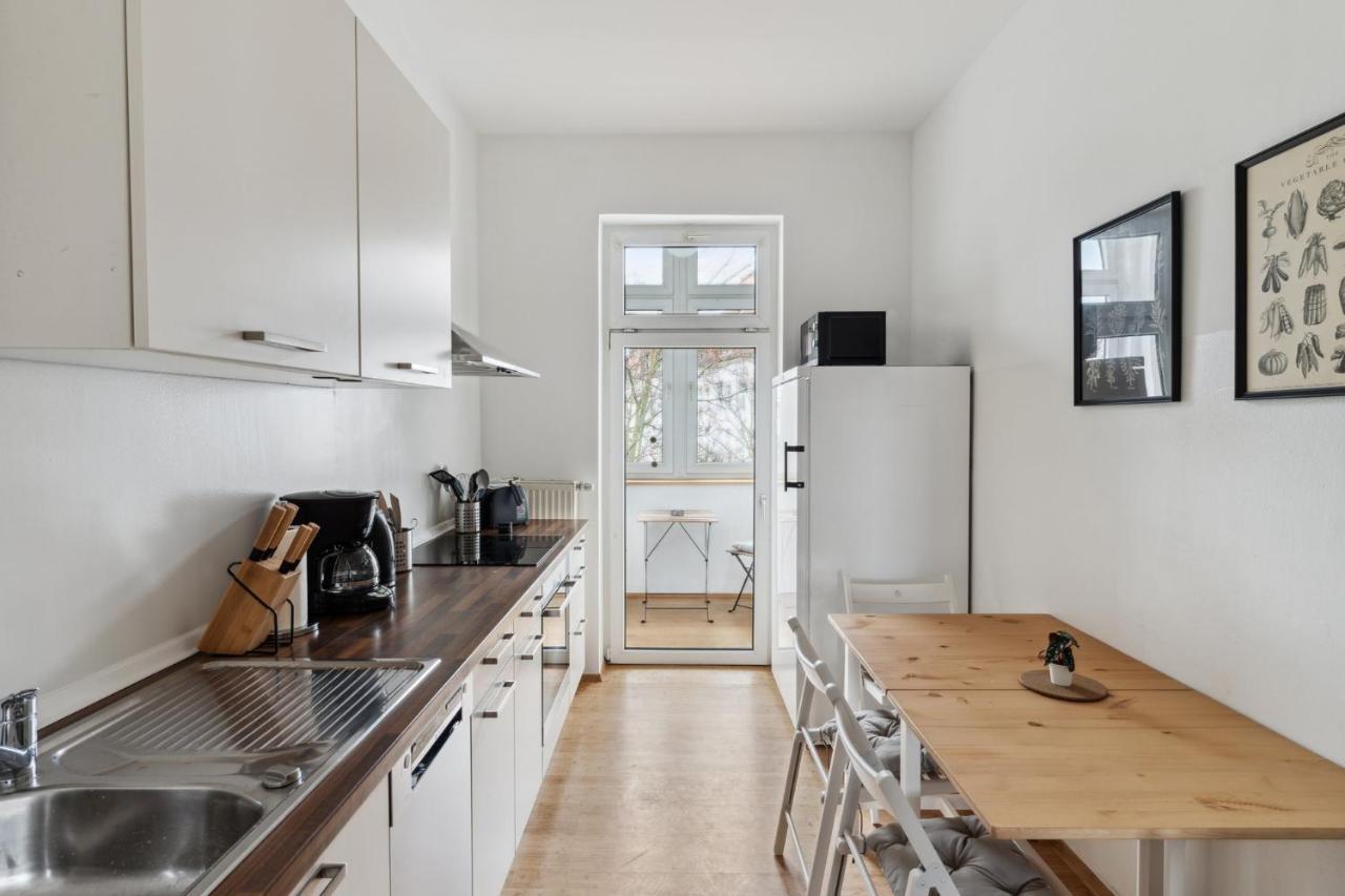 Apartment Fuer 13 Gaeste, 5 Schlafzimmer, 2 Baeder, 2 Loggia'S, Leipzig Zentrum Ost Экстерьер фото